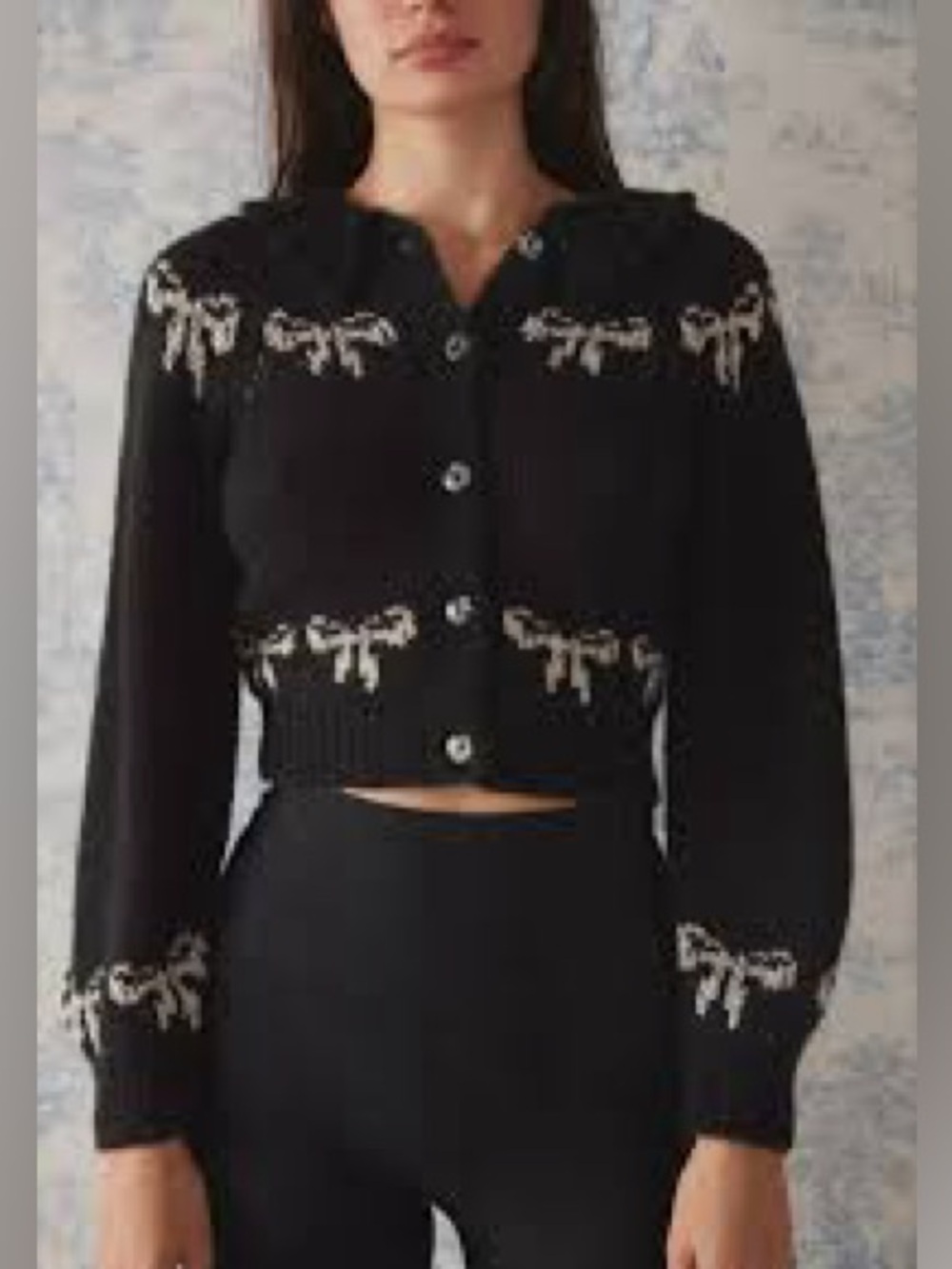 Kimchi Blue Marabell Bow Cardigan Black Cream Cropped Sweater Size Small